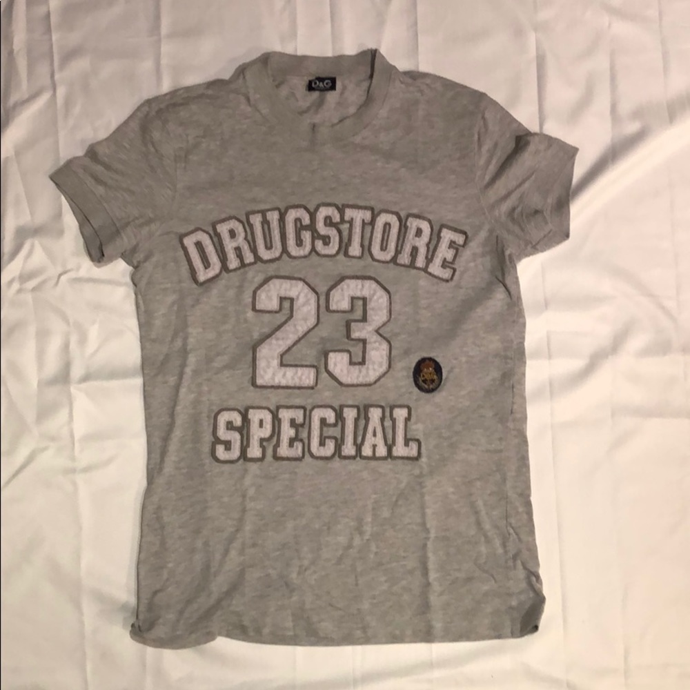 “Drugstore 23 Special” D&G light grey tee